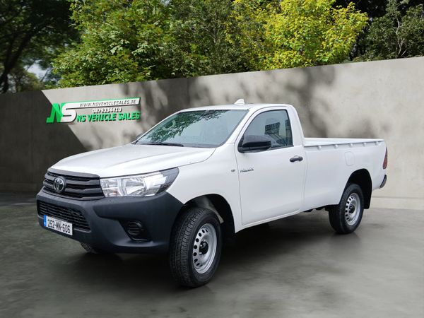 2025 Toyota Hilux Single cab - Main image