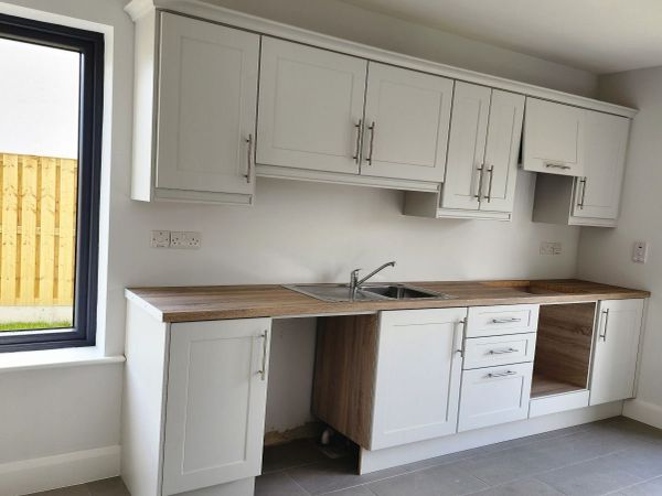 Newly fitted Kitchen for sale - Main image
