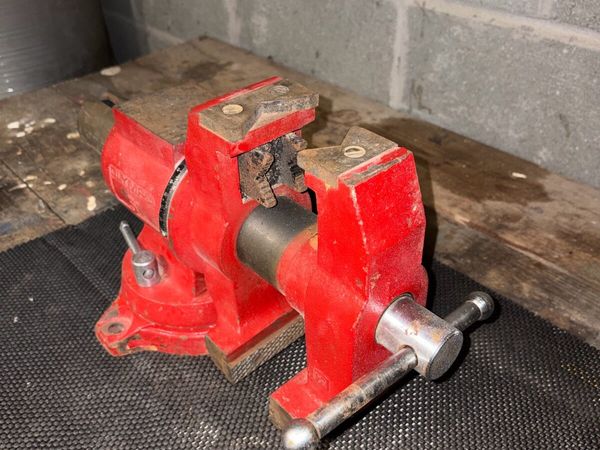 Bench Vice - Main image