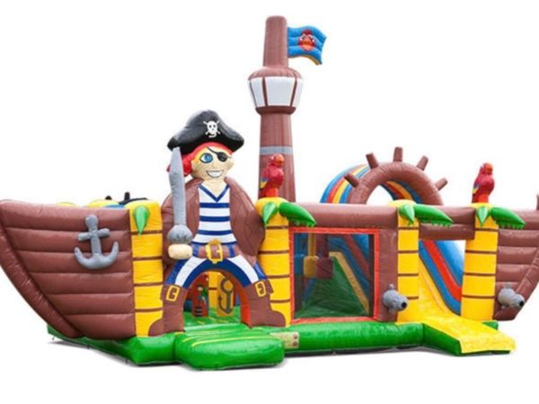 Bouncy castle - Main image