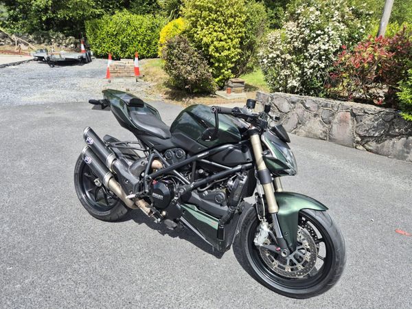 2014 Ducati 848 Streetfighter - Main image