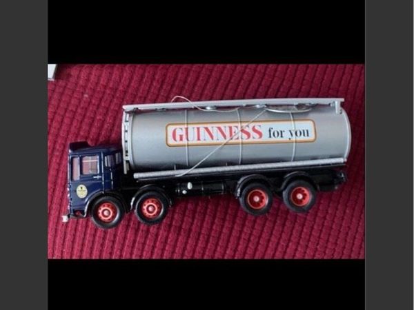 Limited Edition Corgi Guinness Delivery Truck - Main image