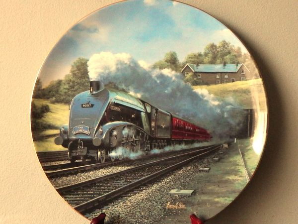 Coalport Limited Edition Fine Bone China Plate - Main image