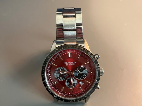 Sekonda Red Dial Watch – 50M Water Resistant - Main image
