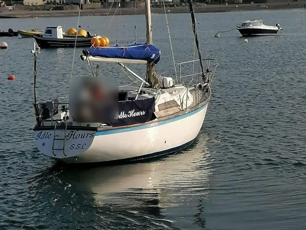 Hurley 30 yacht for sale - Main image