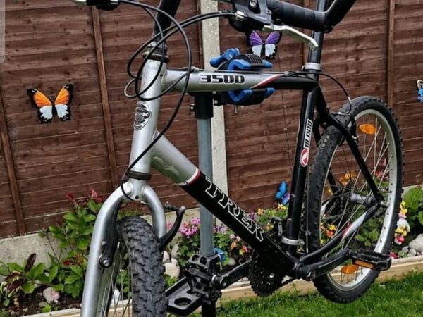 Trek Large delivery negotiable € - Main image