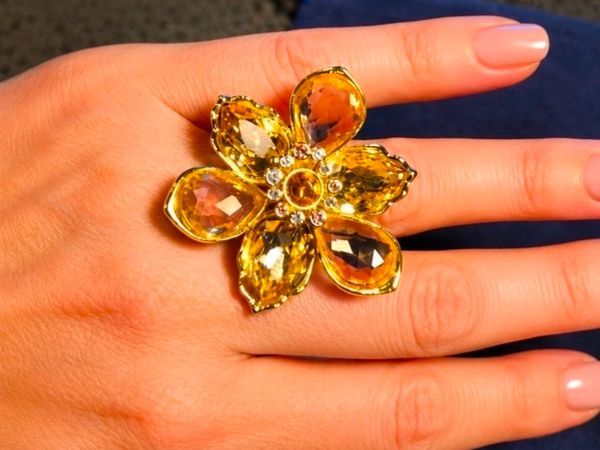 Swarovski flower ring - Main image