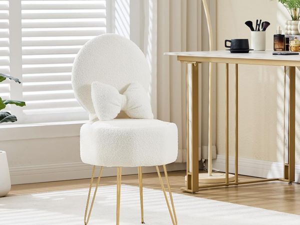 Table Chair with Stroage Space Vanity - Main image