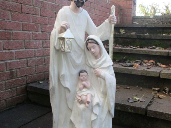 Large Nativity Scene Statue - Main image
