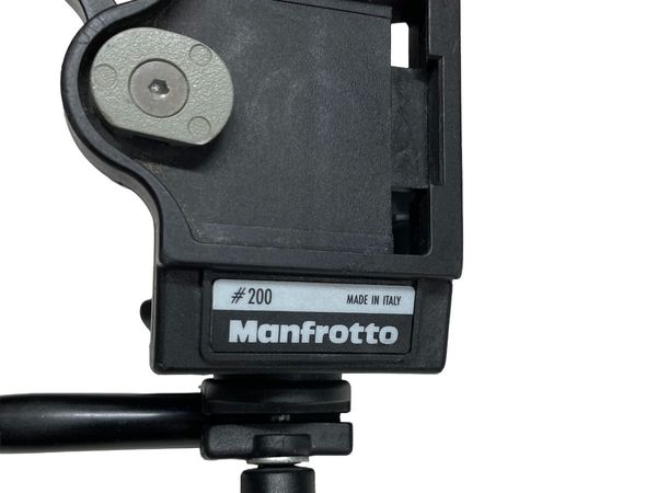 Manfrotto #200 Pan and Tilt Head - Main image