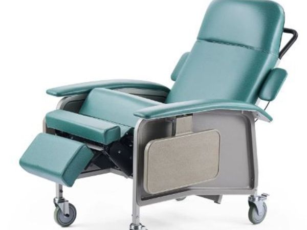 Geri Chair Recliner, 4-Position Reclining - Main image