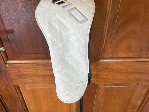 Taylormade Qi 10 Driver 10.5 Regular Flex - Main image
