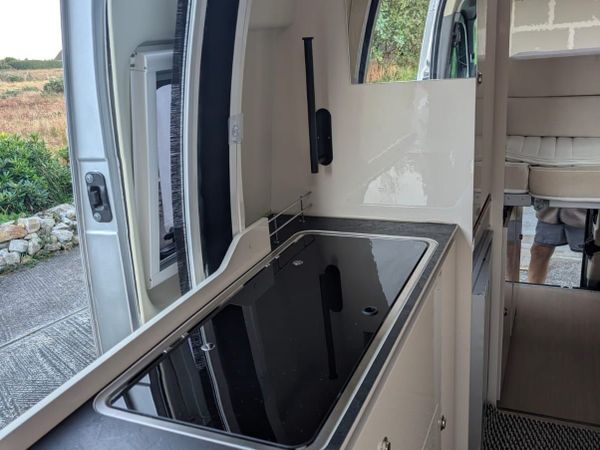 Camper Van - Main image