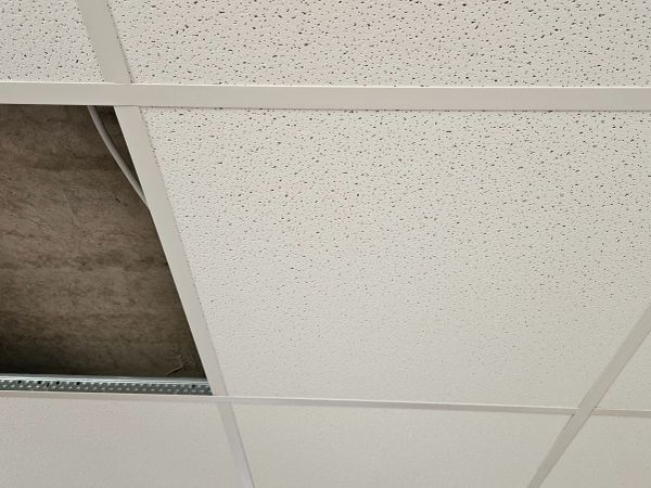 Suspended Ceiling Tiles, Lights Carpet Tile - Main image