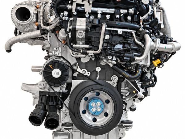 BRAND NEW COMPLETE MERCEDES-BENZ 2.0 DIESEL ENGINE - Main image