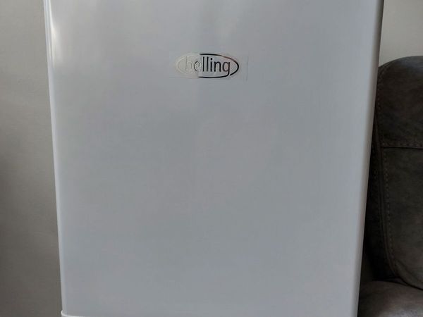 Small counter top fridge - Main image