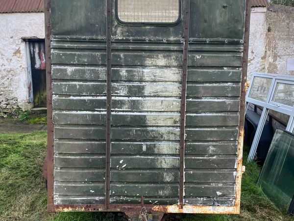 Rice Horse Box - Main image