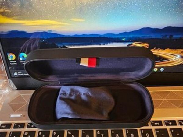 Tommy Hilfiger Glasses Case With Cleaning Cloth - Main image