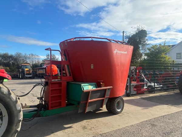 Kverneland KD 712 feeder - Main image