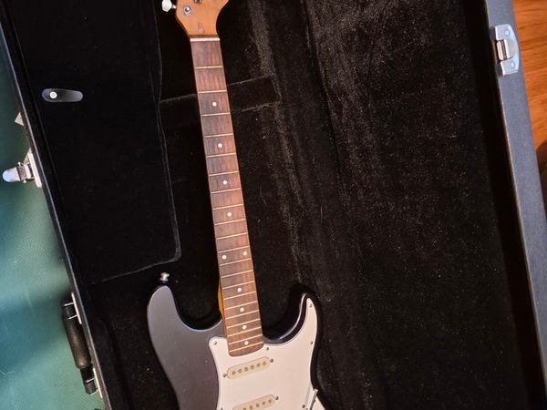 Imitation Stratocaster & Thomann E-Guitar Hard Case - Main image