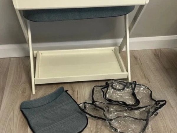 Uppababy vista bassinet and stand - Main image