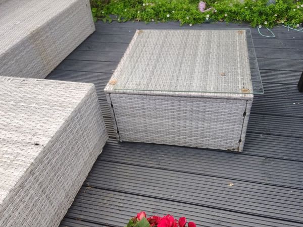 Garden furniture - Main image