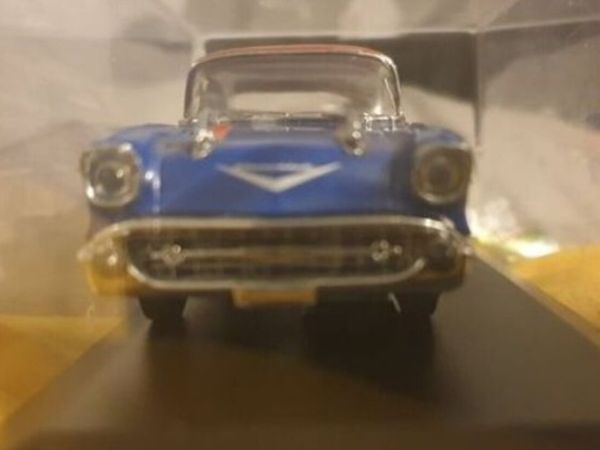BUDWEISER DIECAST MODEL 1957 - Main image