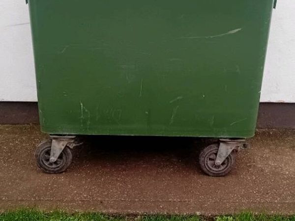 XXL commercial wheelie bin excellent for storage, - Main image