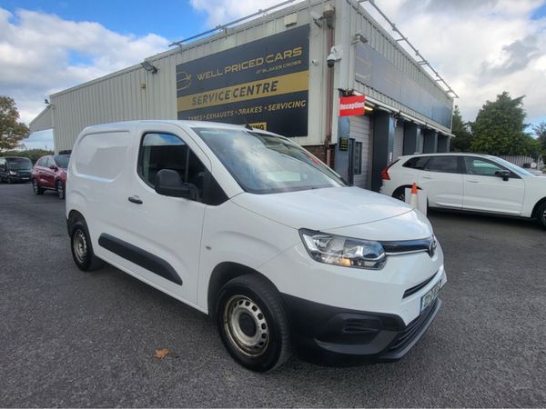 Toyota Proace 1.5 GL SWB 3DR - Main image