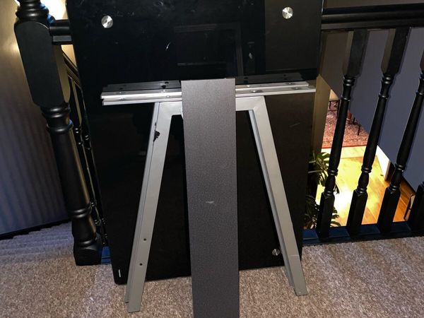 Tempered glass desk - Main image