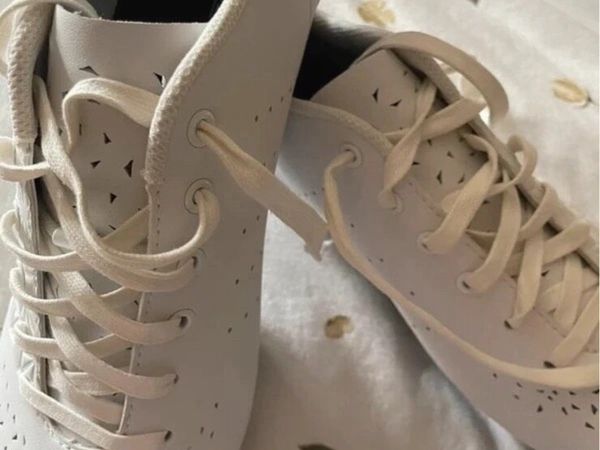 Cycling shoes - Main image