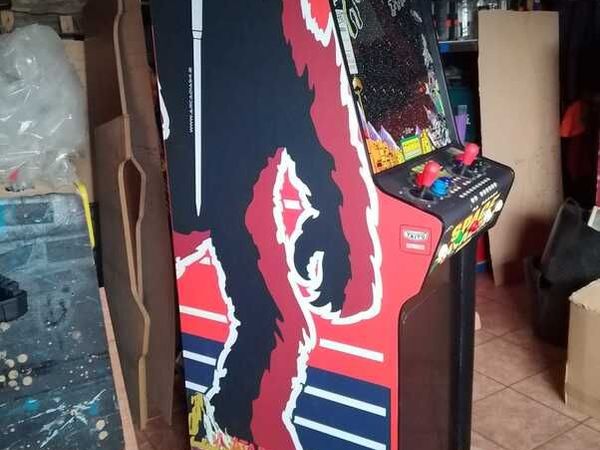 Arcade Cabinet - Main image