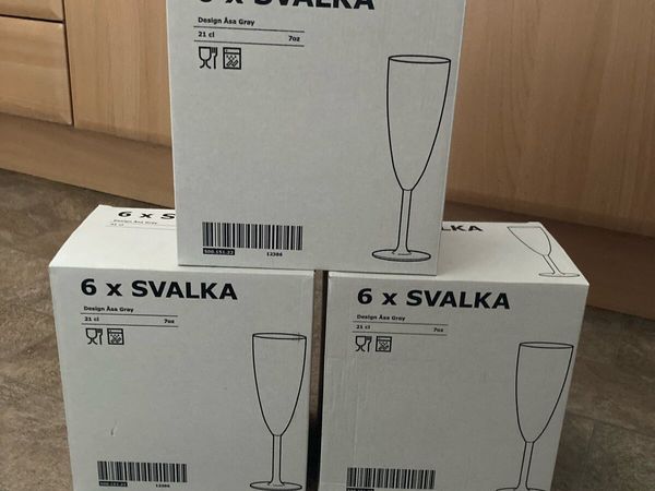 Champagne glasses - Main image