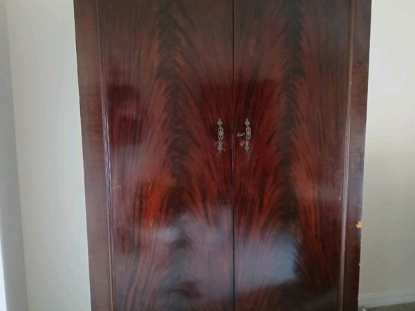Big double Wardrobe - Main image