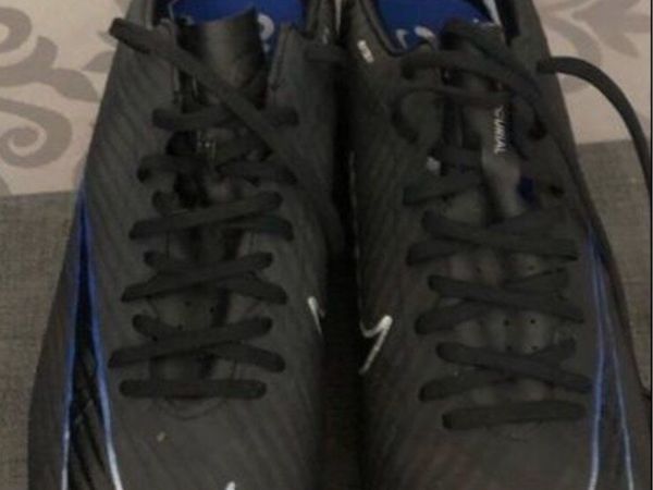 Boys Nike vapour max boots size 6 €40 - Main image