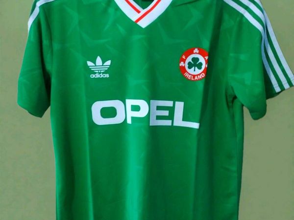 REP OF IRELAND 1990 JERSEY ,SIZE : LARGE - Main image