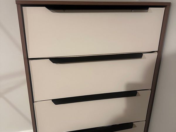 4-Drawer Chest of Drawers - Main image