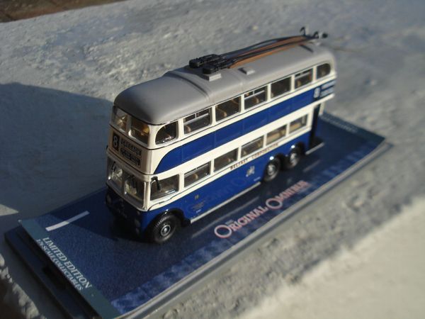 CORGI OOC BELFAST CORPORATION TROLLEY BUS. - Main image