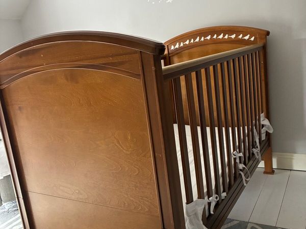 Mamas & Papas solid wood Cot / Toddler Bed - Main image
