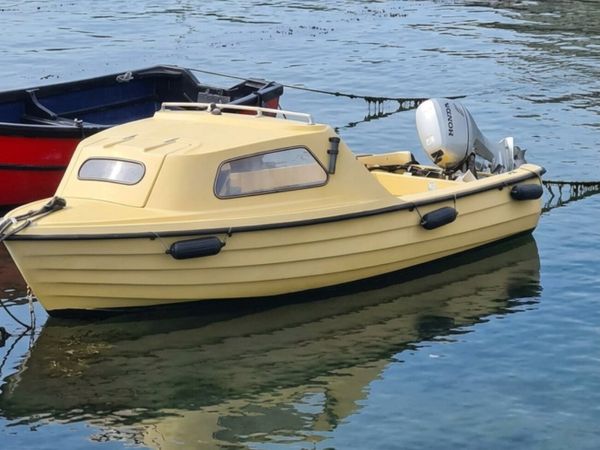 Bonwitco 400 Cuddy Cabin Day Boat – Honda Outboard - Main image