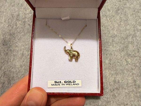 9ct gold elephant pendant and chain necklace - Main image