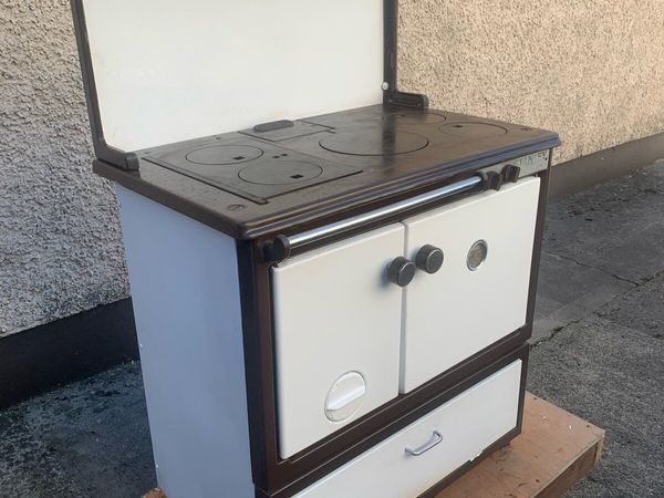 Stanley super solid fuel cooker with new boiler - Main image