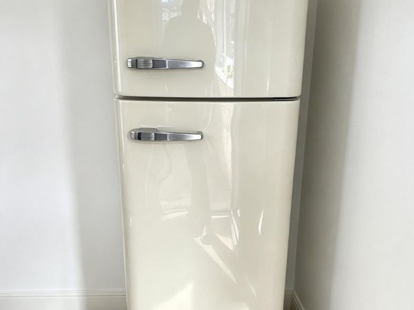 Smeg Fab 30 retro style USA style fridge freezer - Main image