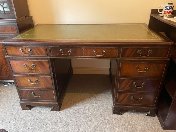 Mahogany Pedestal Desk - Main image