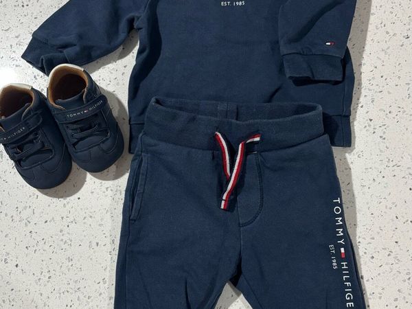 Tommy Hilfiger Top and joggers set+ shoes for baby - Main image
