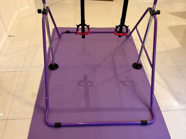 Gymnastics Bar with mat - Main image