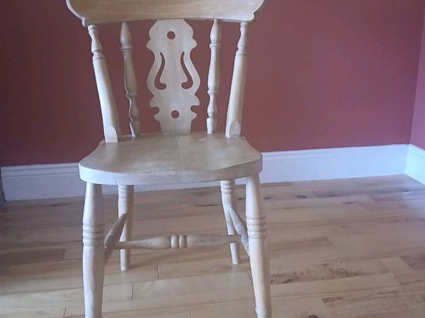 Vintage Hardwood Fiddle back chair. - Main image