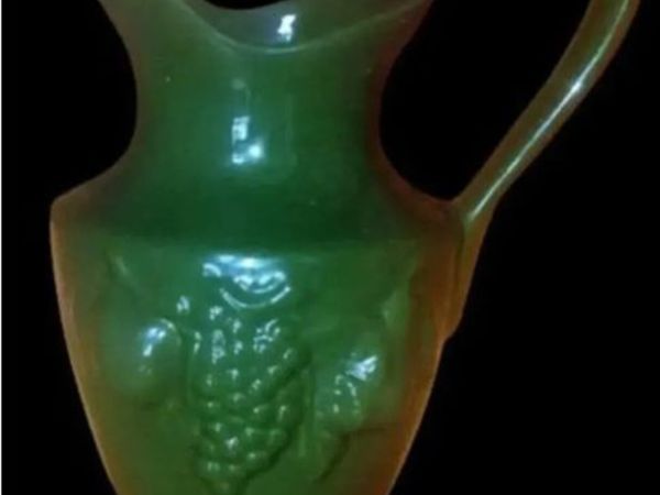 Pristine 12"Vintage Harrods 'Tuscany' Ceramic Vase - Main image