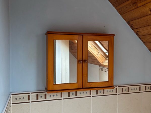 Bathroom Wall Unit - Main image