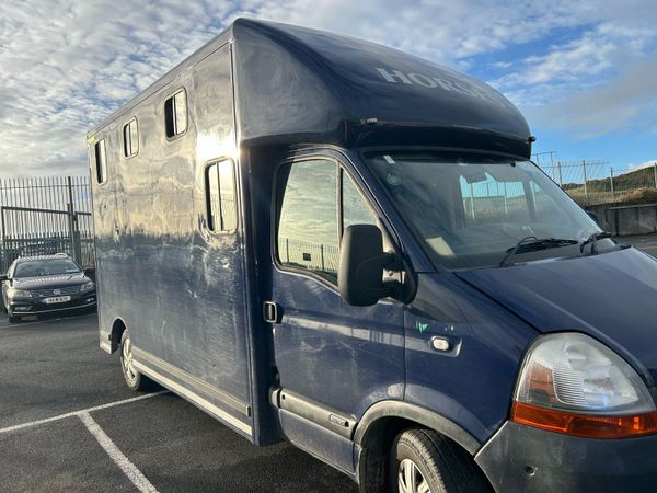 Horsebox - Main image